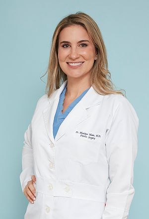 Munique Maia, MD
